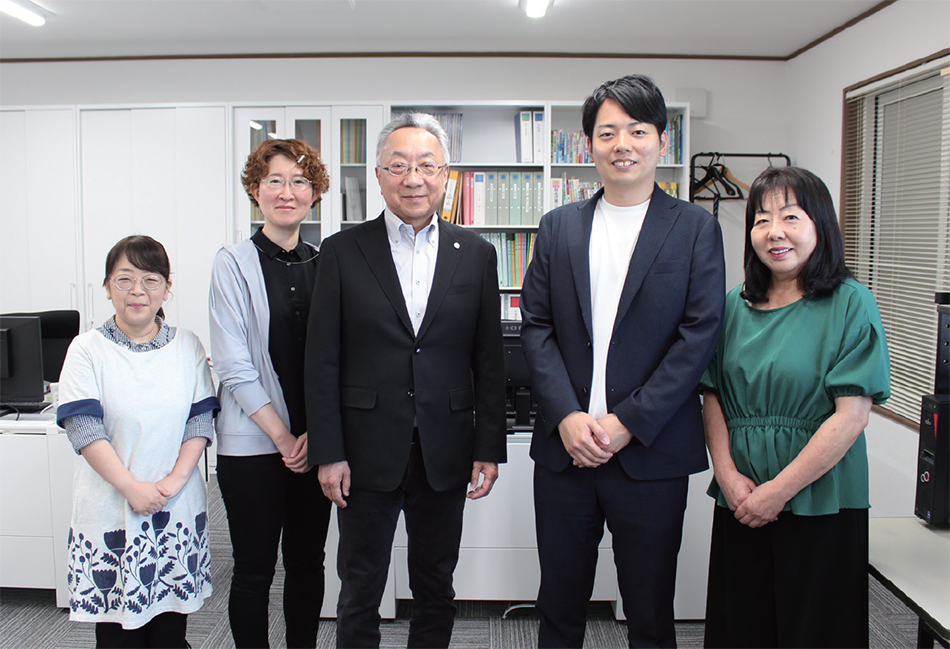服部邦彦税理士事務所 写真