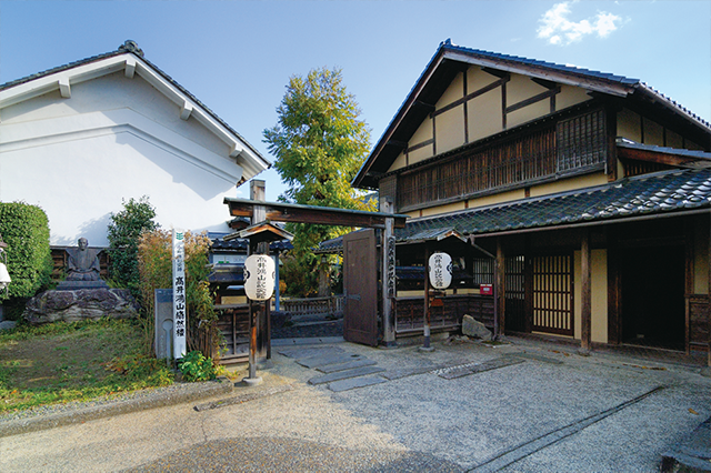 髙井鴻山記念館