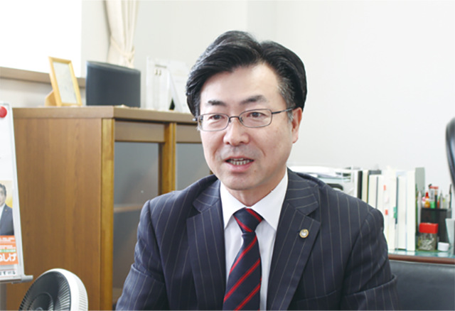 旭日税理士法人 代表社員の桑畑 弘道先生