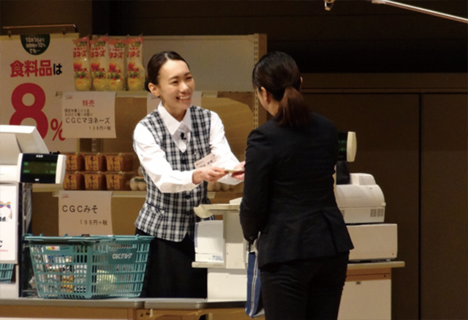 2019年10月に開催された第10回全国チェッカーフェスティバルで、マルエーの田中美希さんが特別賞(13名)を受賞した時の演技風景