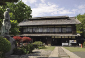 旧渋沢邸「中の家」 ?048-587-1100（渋沢栄一記念館）