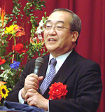 講演する大武元国税庁長官