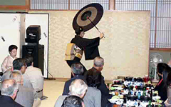 浅草芸者踊り