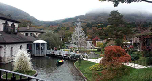 箱根ガラスの森美術館