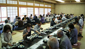 ｢出羽屋｣での昼食