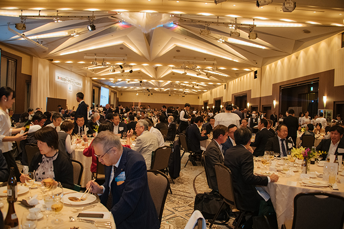 懇親パーティー